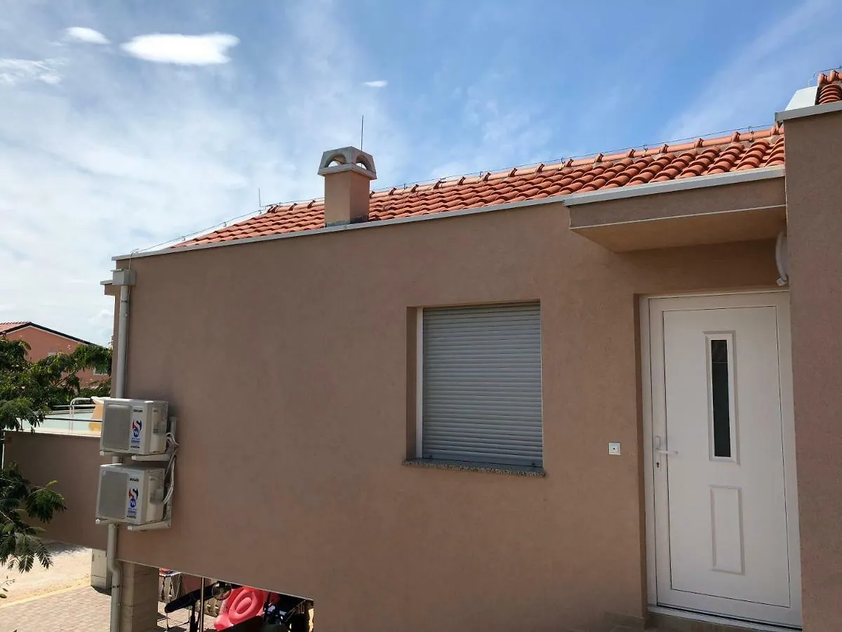 Harmony Vir Luxurioes Ausgestattete Ferienwohnung Mit 65M2 0*,
