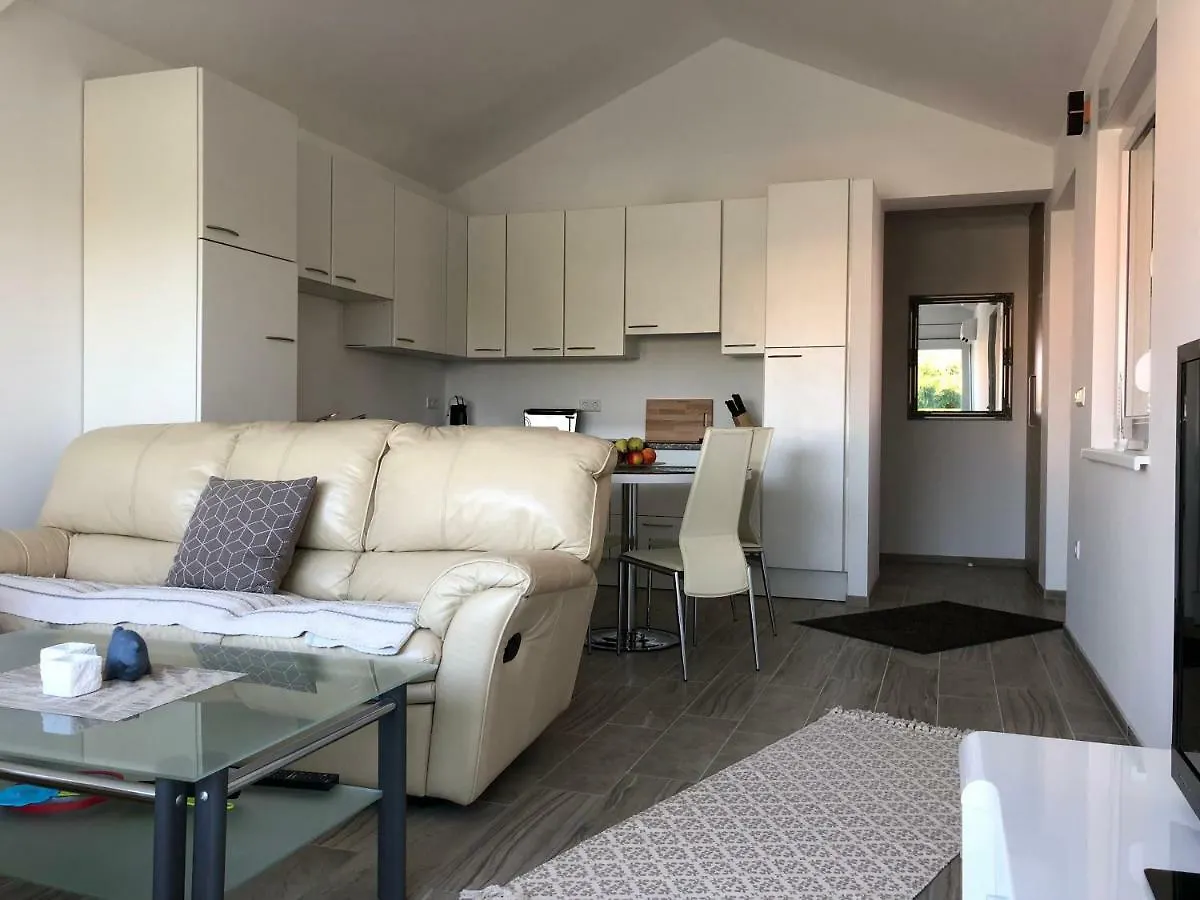 Harmony Vir Luxurioes Ausgestattete Ferienwohnung Mit 65M2