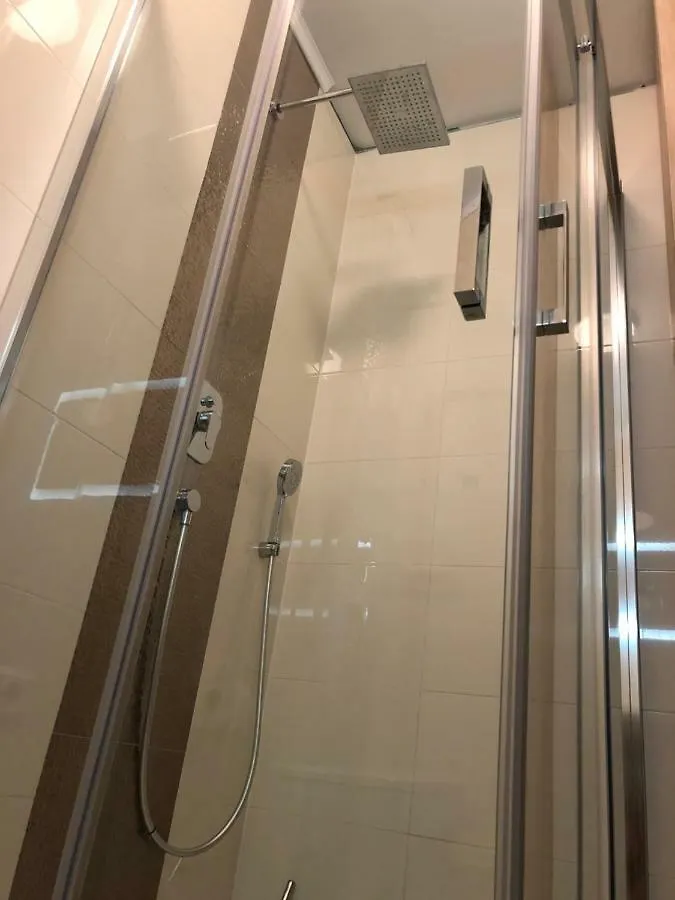 Harmony Vir Luxurioes Ausgestattete Ferienwohnung Mit 65M2 Apartment